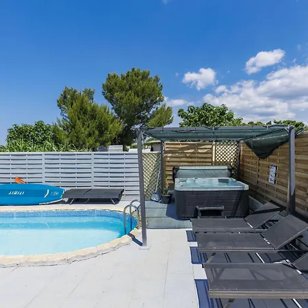 Sabo-1 By Interhome * Vodnjan